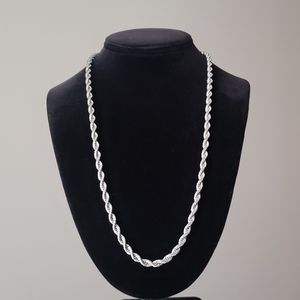 Stainless steel chain necklace